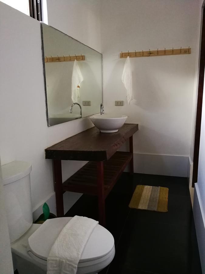 Garden Bay Beach Resort אל נידו מראה חיצוני תמונה